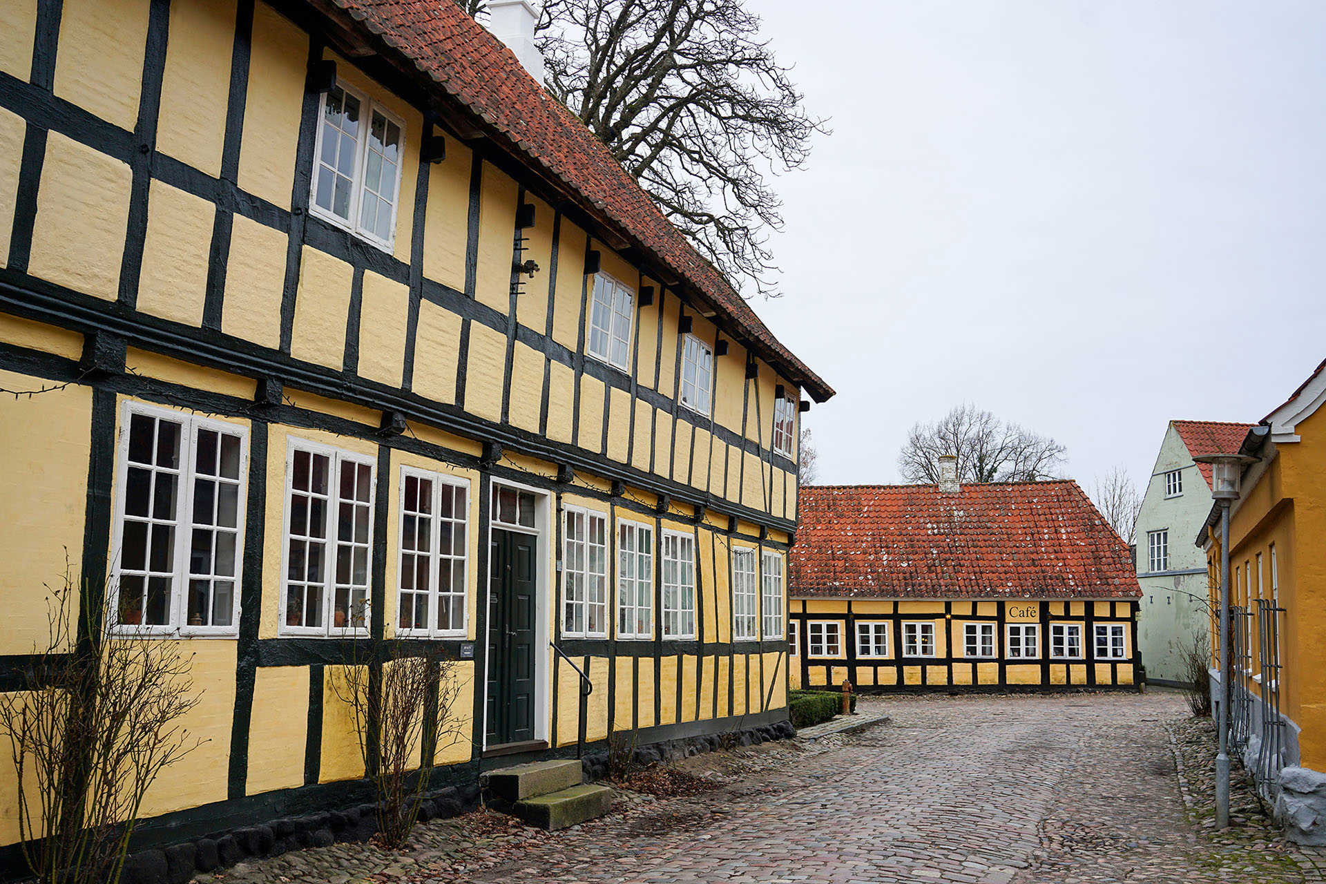 Foto af gamle bindingsværkshuse i Mariager