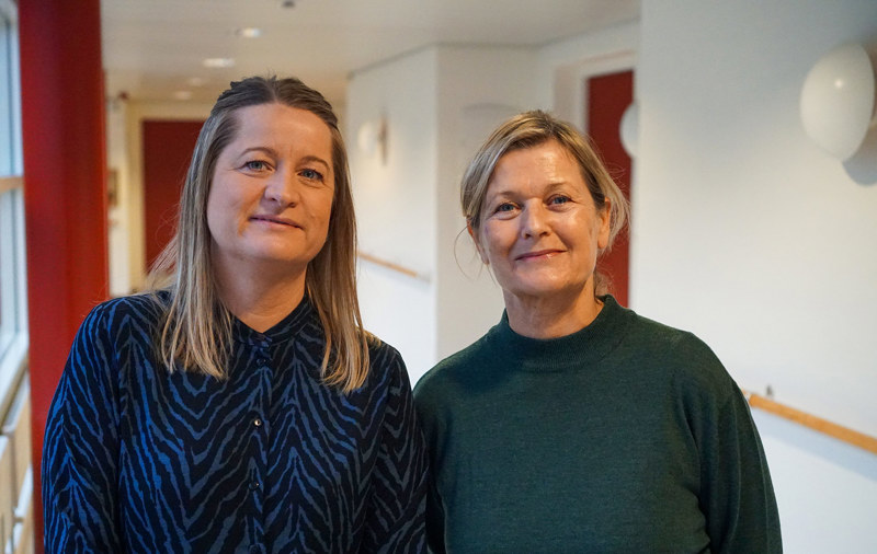 De nye plejecenterledere Heidi Jensen (tv) og Annette Braüner lægger stor vægt på den daglige kontakt med beboerne, de pårørende og medarbejderne.